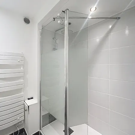 Commandant Andre Lägenhet Cannes